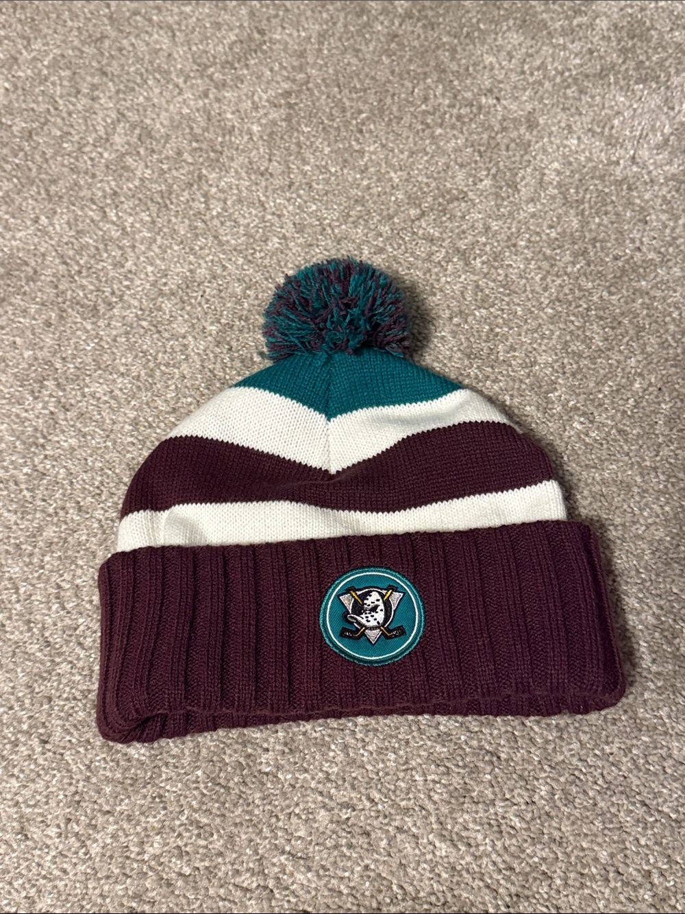 Anaheim Mighty Ducks Vintage Mitchell and Ness Beanie (Like New)